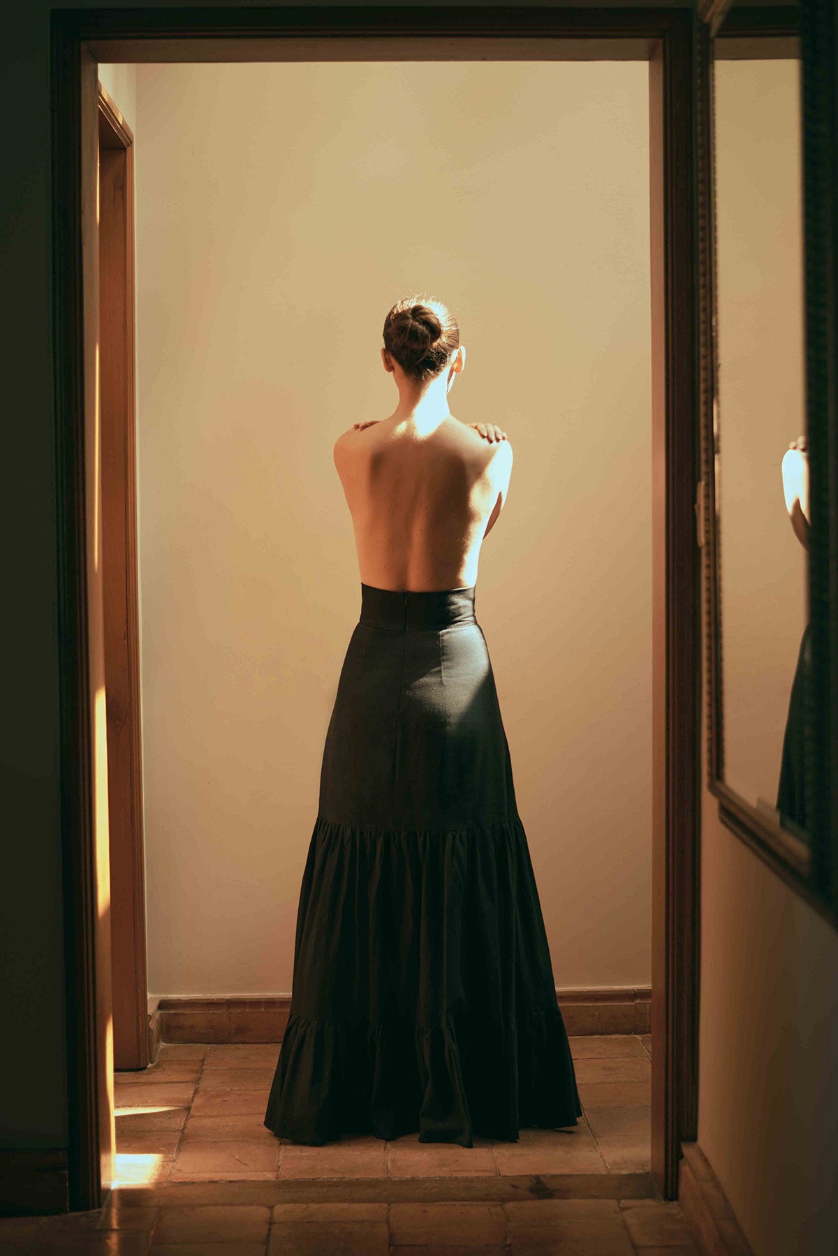 GAREGA SKIRT IN BLACK