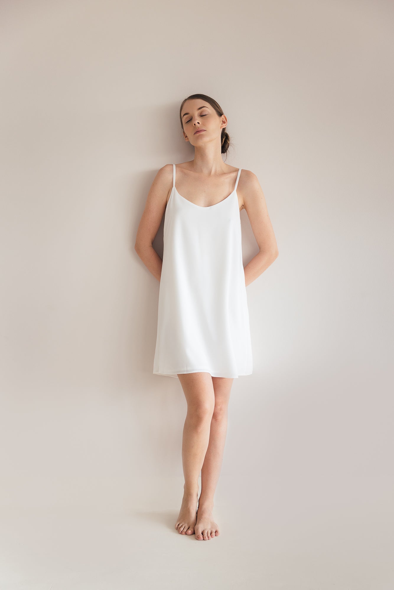 SELENA DRESS - OFF WHITE