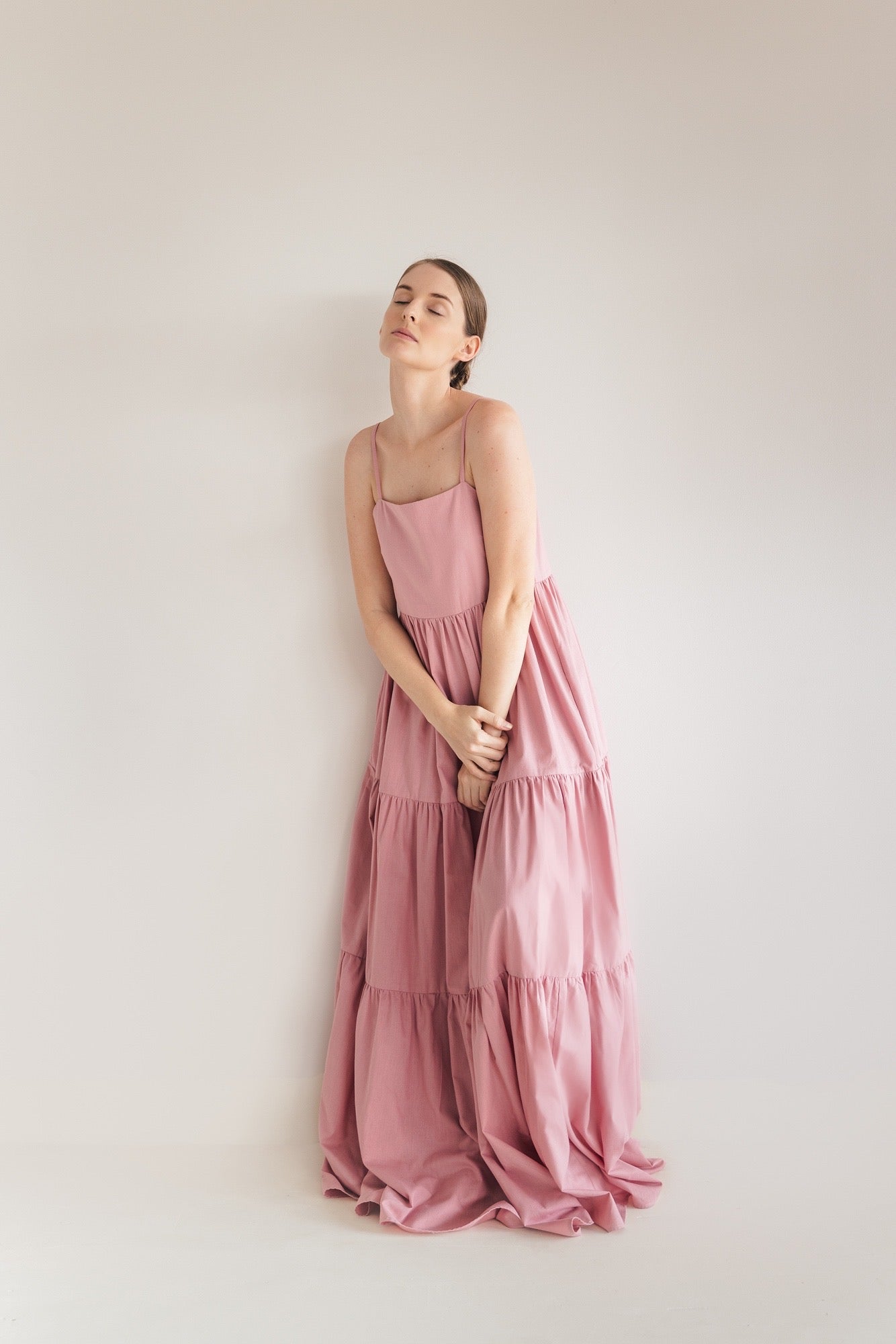 DHALI DRESS IN ORGANIC COTTON - WILD ROSE