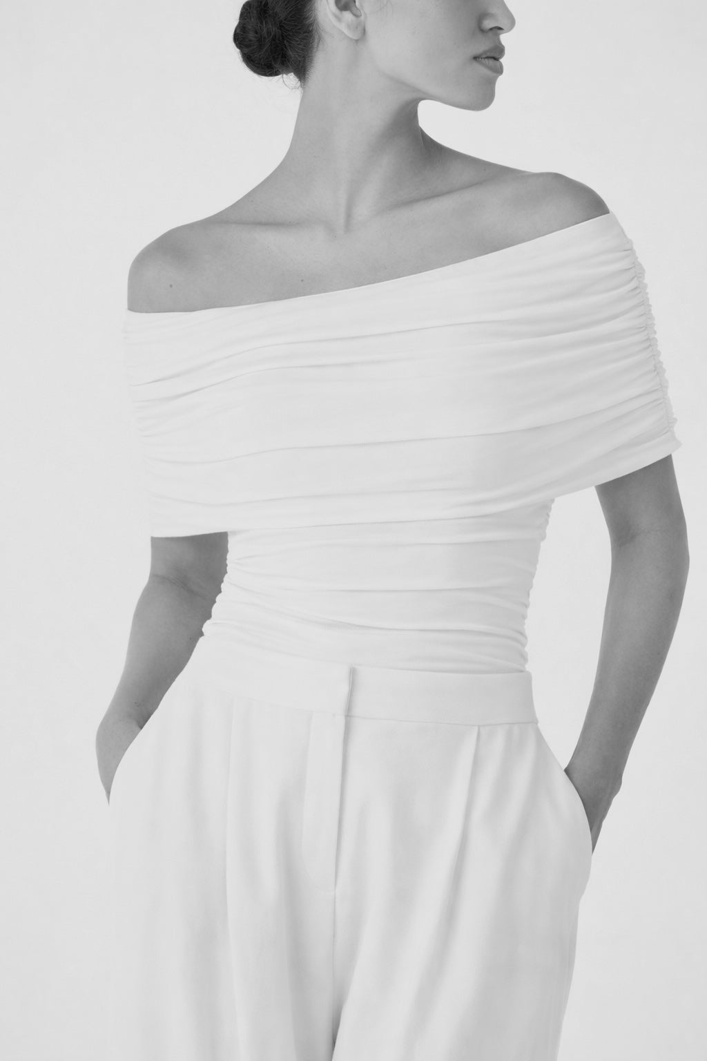BARDOT TOP OFF WHITE